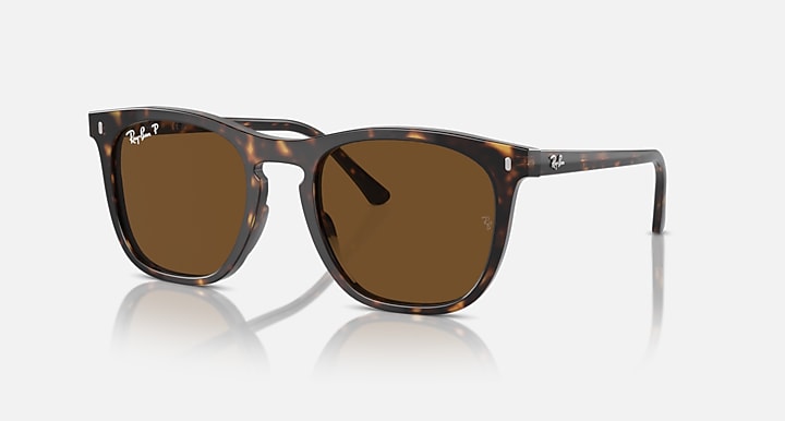 RAY-BAN : RB 2210 — Lunettes en propionate havane polie carré avec lentilles marron polarisé | Rb2210 902/57 53