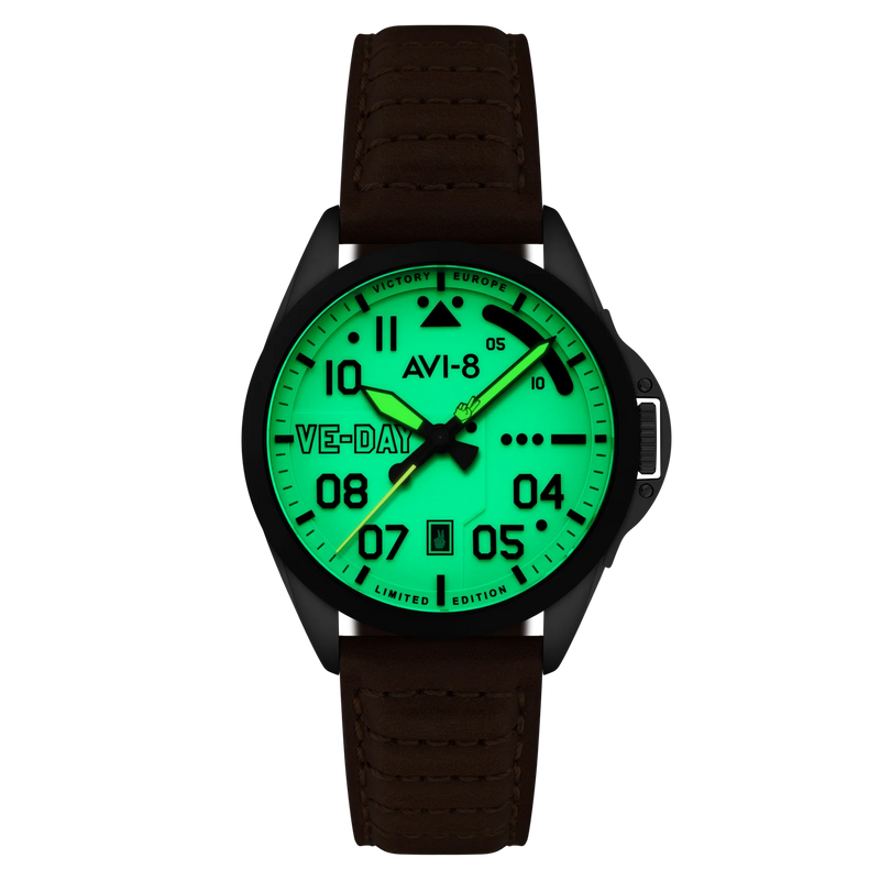AVI-8 : P-51 MUSTANG Patriot Automatic VE-Day 80e Edition Limitée, Av-4082-04